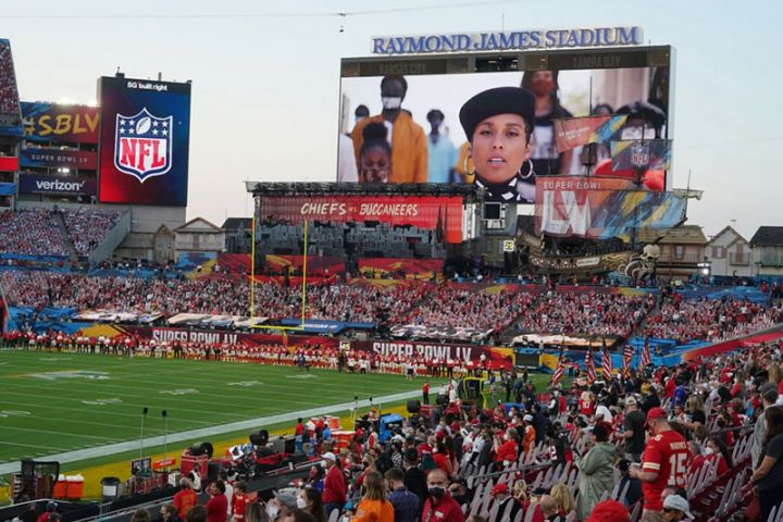 Amerikalılar Superbuola baxmağa 14,6 milyard dollar xərcləyəcək