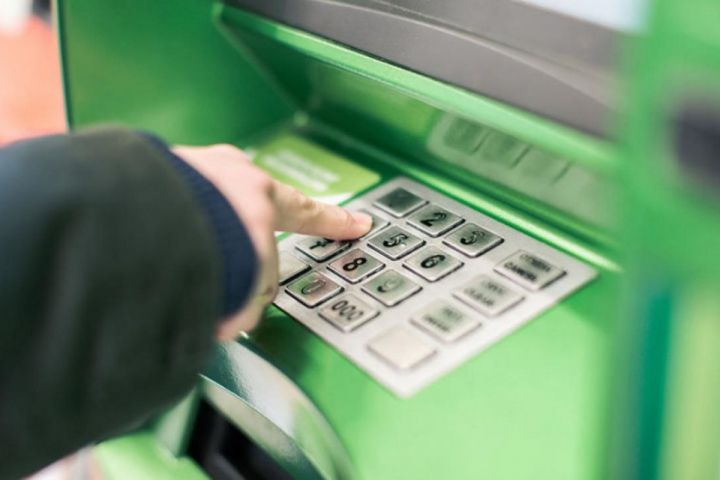 Əsgərlik dövrünün əmək stajına daxil edilməməsinin səbəbi açıqlanıb