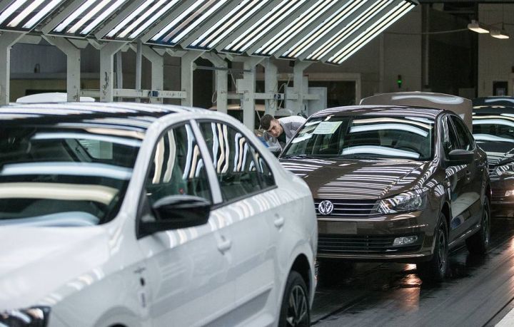 "Volkswagen"Rusiyada avtomobil istehsalını və ölkəyə ixracını dayandırdı