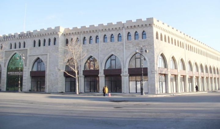 “Bazaar mall” istifadəyə verildi - 200-dən çox rəf və mağaza fəaliyyət göstərəcək