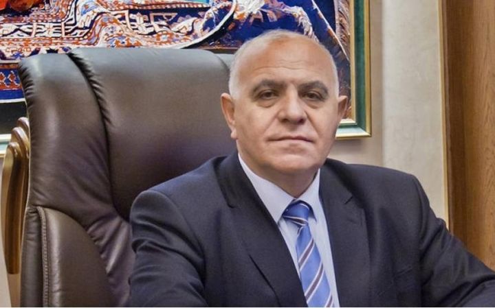 Prokuror Vidadi Muradovun 30 milyonluq əmlak və səhmlərinin satılmasını istədi