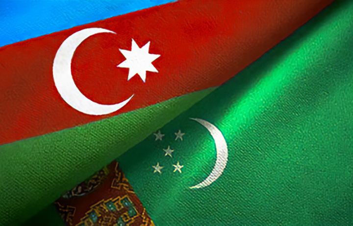 Nazir Şahbazovla “Türkmənqaz”ın sədri iclas keçirib