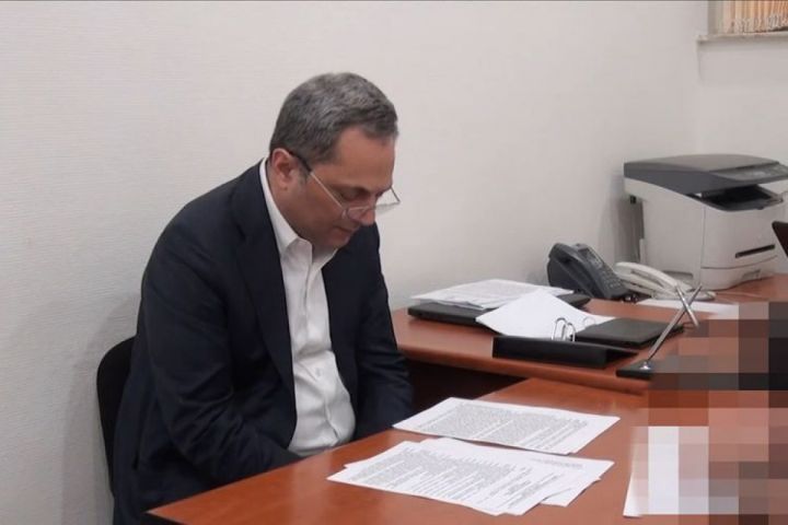 Dövlət Xidmətinin keçmiş rəisinə 11 il həbs cəzası verildi