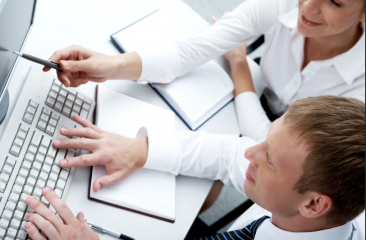 Mühasibatlıq sahəsində təcrübə qazanmaq imkanı + əməkhaqqı