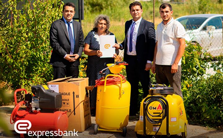 “Expressbank” növbəti şəhid ailəsinə dəstək oldu