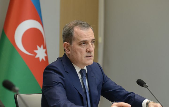 Ceyhun Bayramov İrana səfərə gedib