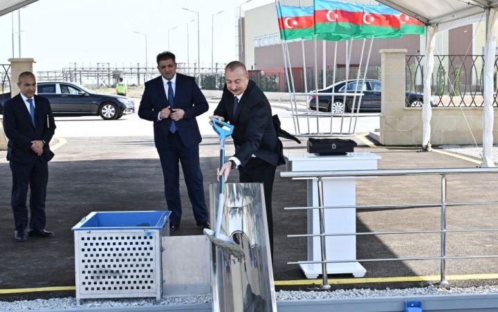 Azərbaycanda yük avtomobillərin istehsalı zavodunun təməli qoyuldu