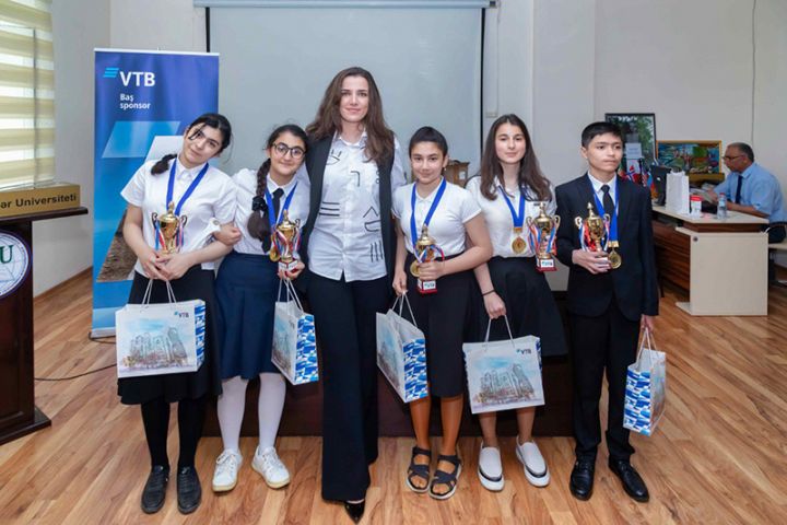 VTB (Azərbaycan) “Şuşa şəhəri ili” mövzusunda olimpiadanın qaliblərini təbrik edib
