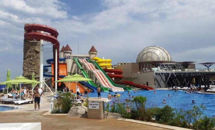 TEZLİKLƏ AÇILIŞ! - Yayın ləzzətini ən böyük aquaparkda hiss et