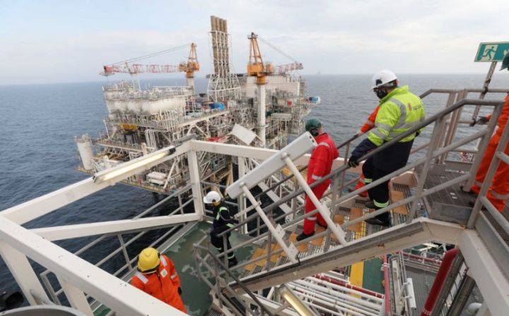 SOCAR-ın rəhbərliyi “Şahdəniz Bravo” platformasına səfər edib