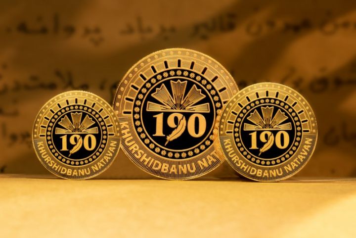 Dövlət şirkəti yeni qızıl kolleksiyasını satışa çıxardı