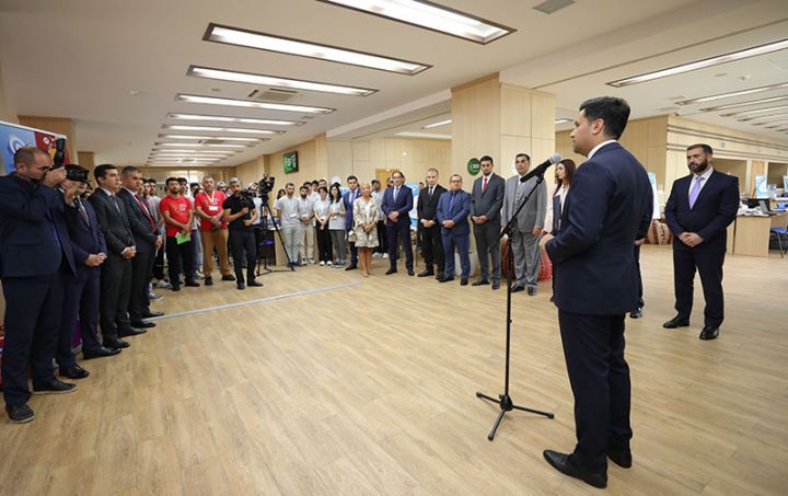 Hakaton yarışının açılış mərasimi keçirilib