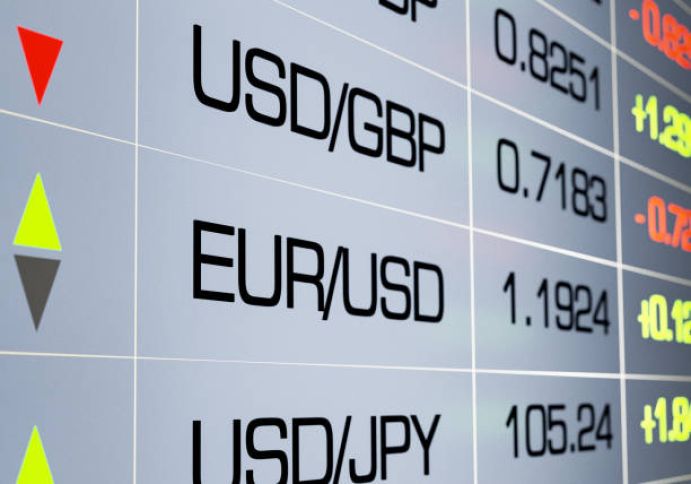 EUR/USD iyunda  qeydə alınmış minumumlara doğru irəliləyə bilər