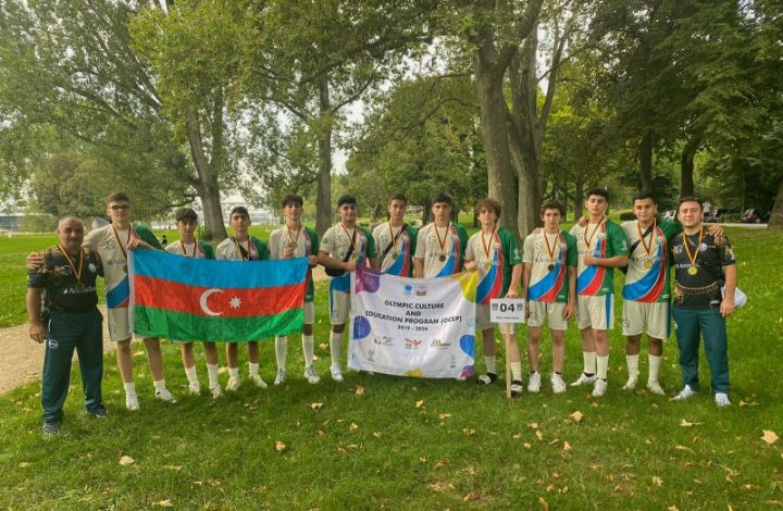 AccessBank gənc atletlərə dəstək oldu