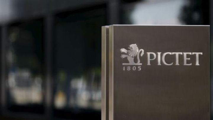 İsveçrə bankı şirkətlərə vergidən yayınmağa kömək etdiyinə görə cərimələnib