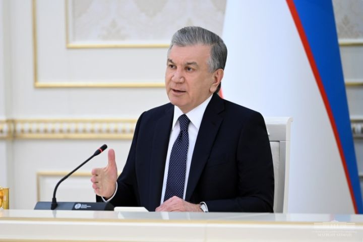Əliyev Özbəkistan liderini Azərbaycana dövlət səfərinə dəvət edib