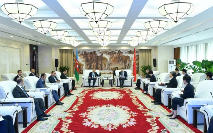 Azərbaycan nümayəndə heyəti bir sıra Çin şirkətlərinin rəhbərləri ilə görüşüb