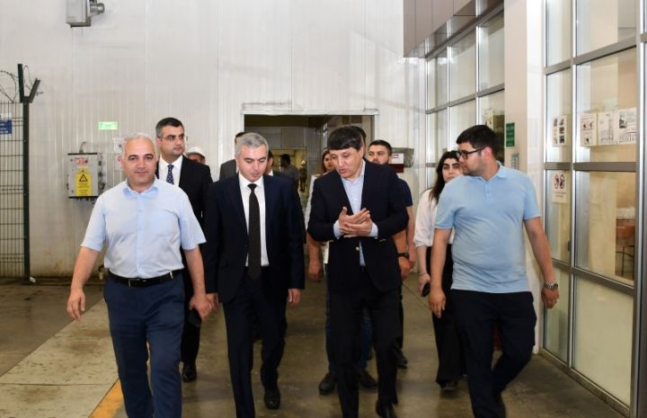 Tacikistanın sənaye və yeni texnologiyalar naziri Sumqayıt Kimya Sənaye Parkının fəaliyyəti ilə tanış olub