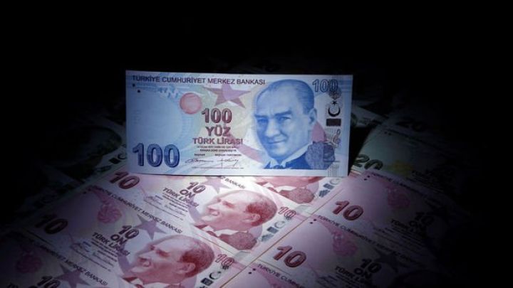 Türkiyədə əmanət faizləri 46 faizi ötüb