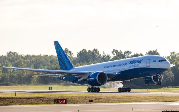 "Silk Vey Vest Aviaşirkəti"ndə yeni payçı