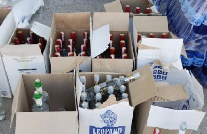 Agentlik  “Kəmalə” marketdə yoxlama aparıb