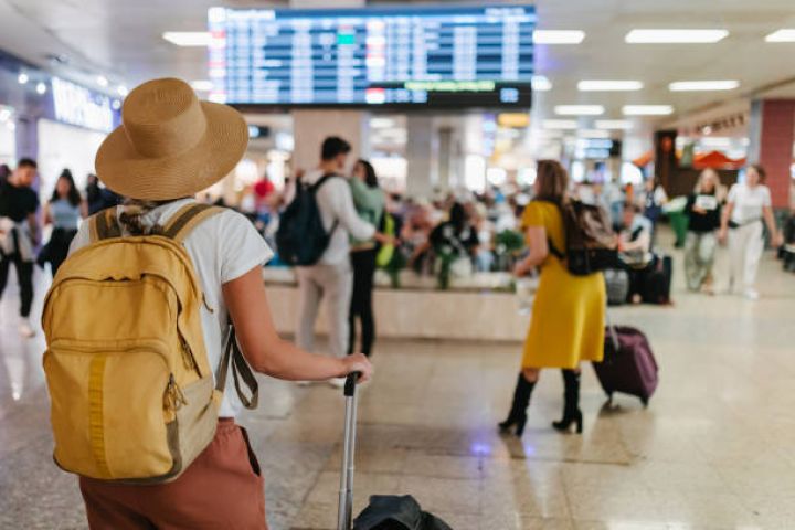 Azərbaycana Hindistan, Cənubi Koreya və Çindən gələnlərin sayı 2 dəfədən çox artıb