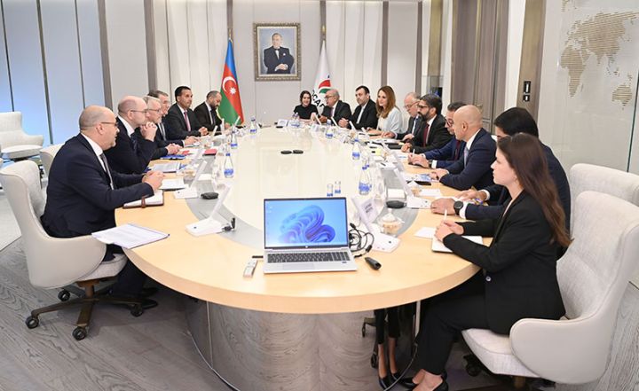 SOCAR-da “Uniper Se” ilə danışıqlar aparılıb