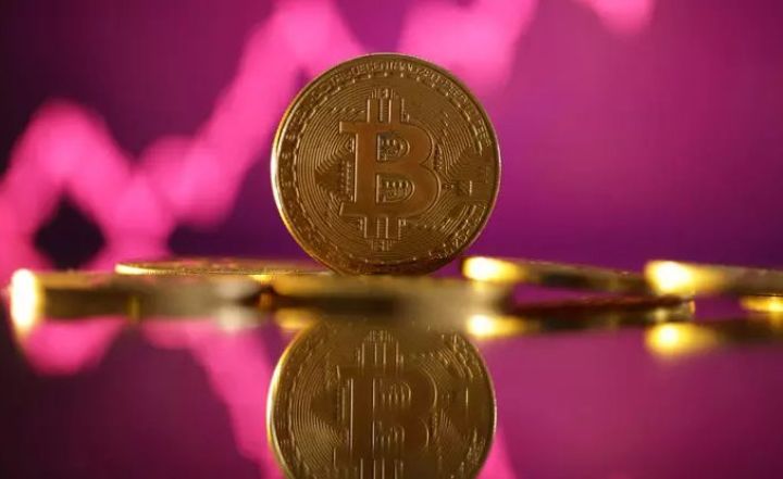 Bitcoin-in qiyməti 100 min dollar həddini də keçib