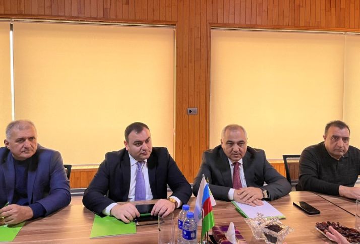 Aqrar Sığorta Fondunda quşçuluq təsərrüfatlarının sığortası müzakirə olundu