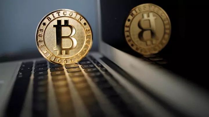 Bitcoin-in qiyməti rekord yeniləyib - İnvestorlar 90 000 dollarlıq hədəfə diqqət yetirirlər
