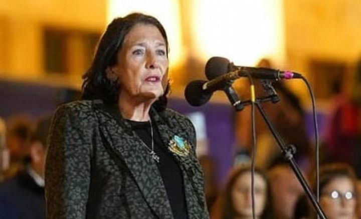 Gürcüstan Baş Prokurorluğu seçki saxtakarlığı iddialarına görə prezidenti dindirməyə çağırıb