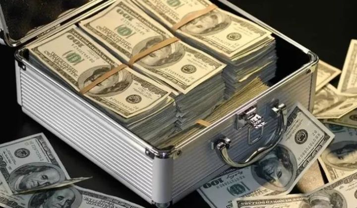 Milyarderlərin sayı ilk dəfə 3 min nəfəri keçib - 16,1 trilyon dollarlıq sərvət