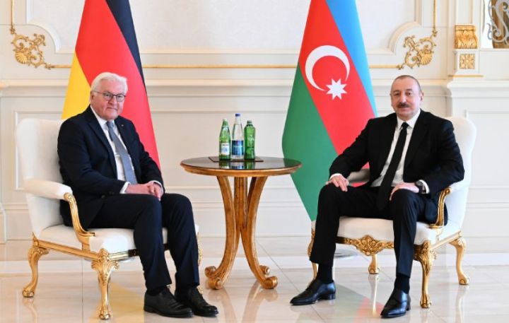 Əliyevin Almaniya Prezidentilə təkbətək görüşü keçirilib