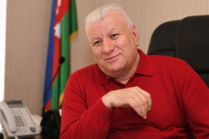 Akademik Musiqili Teatrının direktoru Əliqismət Lalayev işdən çıxarılıb