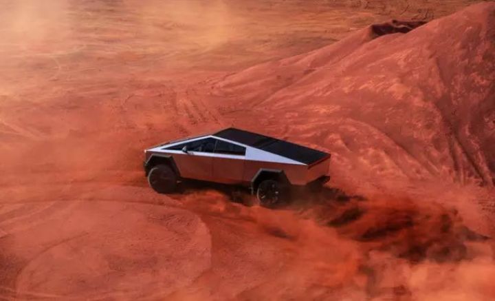 Cybertruck analizi: Ən təhlükəli avtomobil Ford Pinto-dan 17 dəfə daha təhlükəlidir