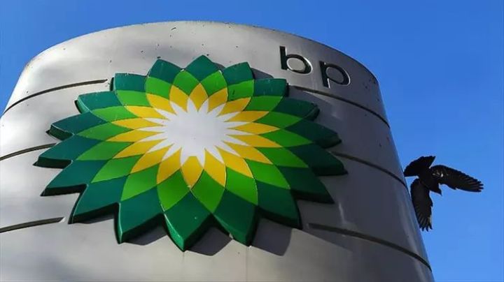 BP neft və qaz investisiyalarını 10 milyard dollara çatdıracaq