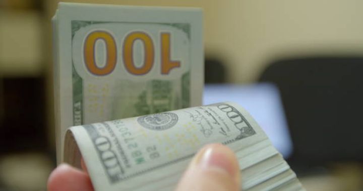 Mərkəzi Bank rəsmi valyuta ehtiyatlarının məbləğini açıqladı - YENİ RƏQƏM