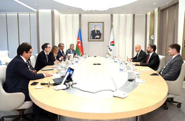 SOCAR-ın prezidenti "Emerson Electric Co." şirkətinin Avropa regionu üzrə prezidenti ilə görüşüb_