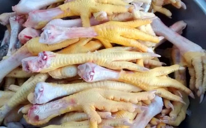 Azərbaycan Çinə toyuq ayaqları ixrac edəcək