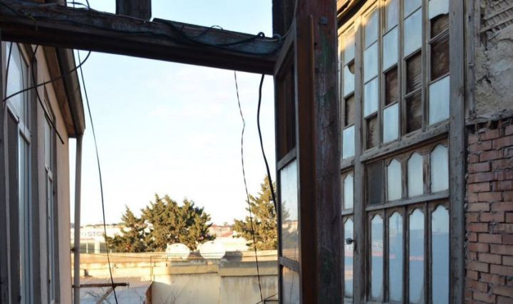 Azərbaycanda qəzalı vəziyyətdə olan binaların sayı açıqlanıb, İşçi qrup yaradılıb