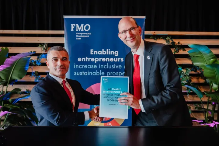 "Bank Respublika" Azərbaycan;n özəl bankları arasında ən irihəcmli kredit sazişinə imza atdı