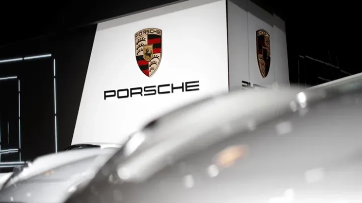 Porsche-nin Çində satışları kəskin azalıb - Qlobal satış son 3 ilin ən aşağı səviyyəsindədir