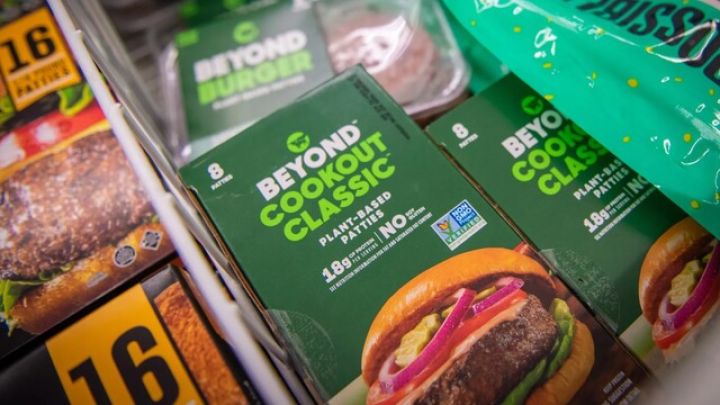 Süni ət istehsalçısı Beyond Meat və Walmart əməkdaşlığa başlayıb