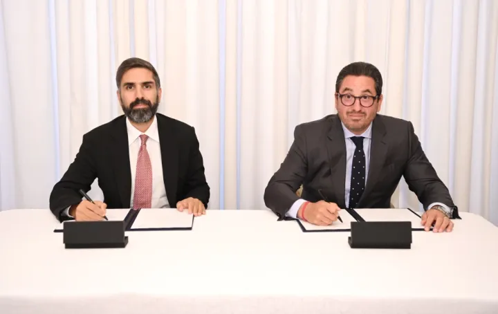 SOCAR dünyanın ən böyük daşıma şirkətilə saziş imzaladı