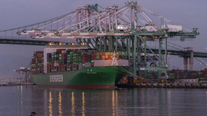 Şimali Amerika qitəsində ticarət müharibəsi təxirə salınıb