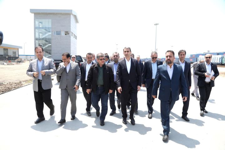 ADY və İran Dəmir Yollarının rəhbərliyi Astara Terminalında tikinti işlərinin gedişi ilə tanış olub