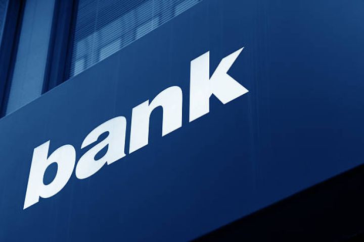 Bank sektorunda son vəziyyət - YENİ RƏQƏMLƏR AÇIQLANDI