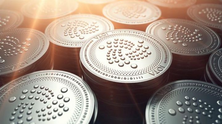 Hər kəs Bitcoin-ə baxarkən, bu kriptovalyutanın qiyməti kəskin qalxdı