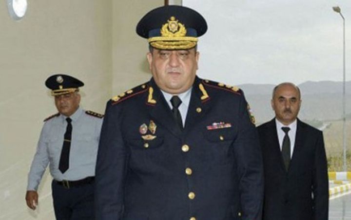 Naxçıvanın daxili işlər nazirinin ev dustaqlığına götürüldüyü bildirilir