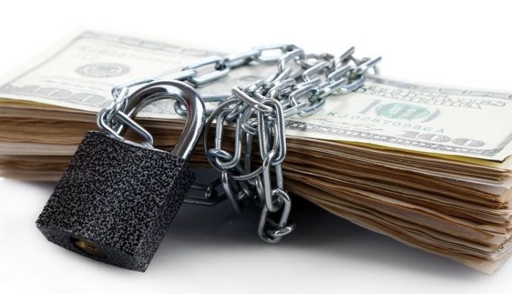 Dolların bazar ertəsinə olan rəsmi məzənnəsi açıqlandı